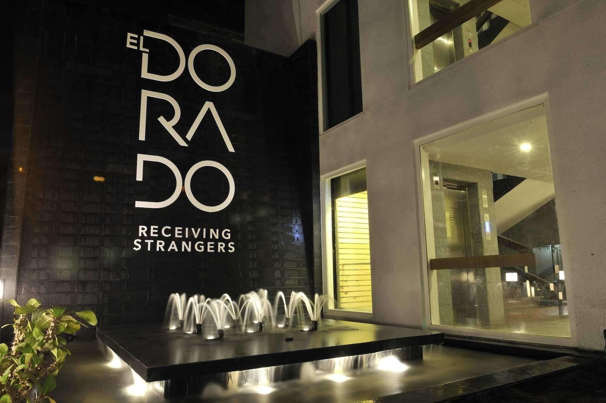 โรงแรมเอล โดราโด อาเมดาบัด ภายนอก รูปภาพ